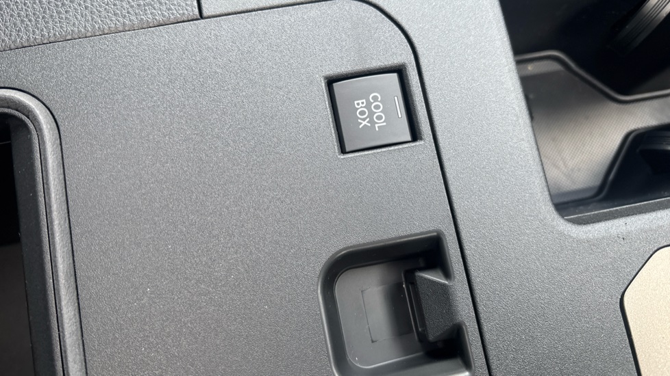 Toyota Land Cruiser 2.8 D-4D 48V 205 Invincible 5dr Auto [Pan Rf/5 St] Diesel Station Wagon - Image 63
