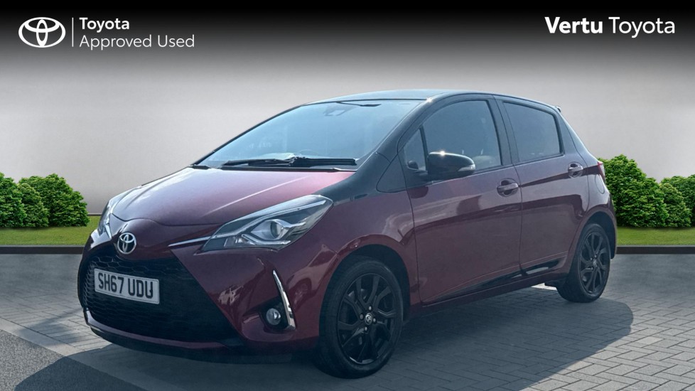 Toyota Yaris 1.5 VVT-i Blue Bi-tone 5dr Petrol Hatchback - Image 3