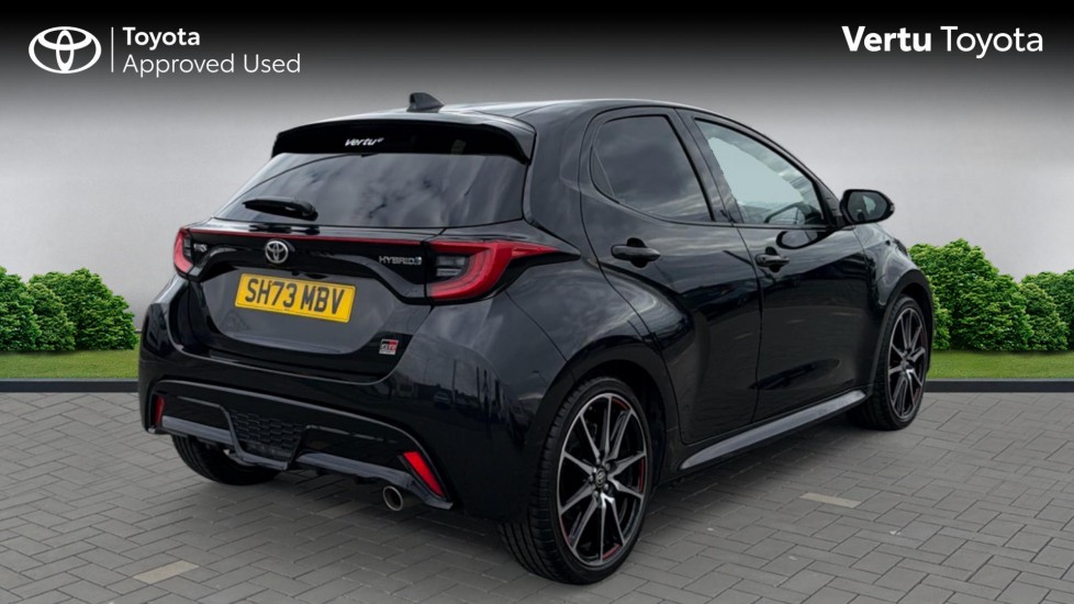 Toyota Yaris 1.5 Hybrid GR Sport 5dr CVT Hybrid Hatchback - Image 2