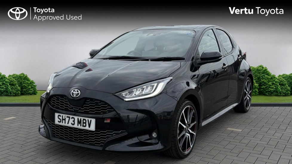 Toyota Yaris 1.5 Hybrid GR Sport 5dr CVT Hybrid Hatchback - Image 3