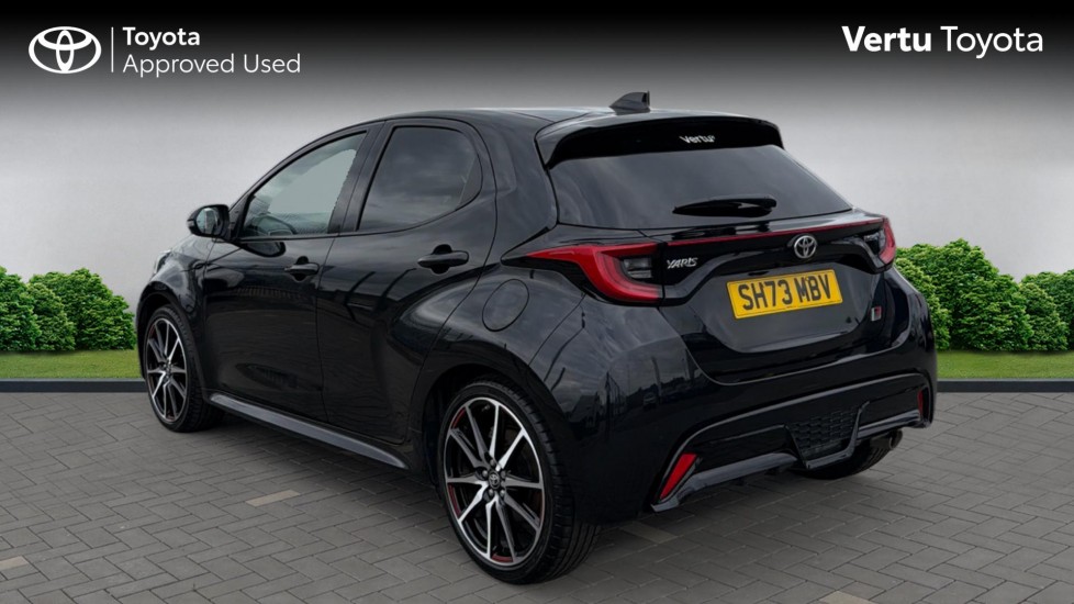 Toyota Yaris 1.5 Hybrid GR Sport 5dr CVT Hybrid Hatchback - Image 4