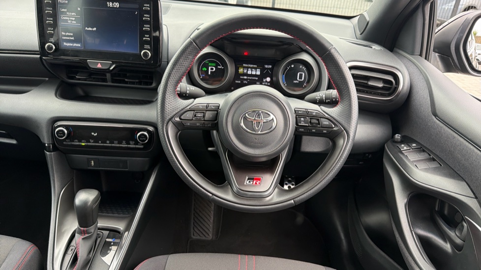 Toyota Yaris 1.5 Hybrid GR Sport 5dr CVT Hybrid Hatchback - Image 7