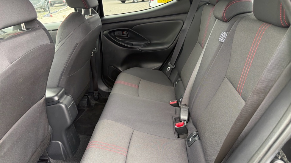 Toyota Yaris 1.5 Hybrid GR Sport 5dr CVT Hybrid Hatchback - Image 15