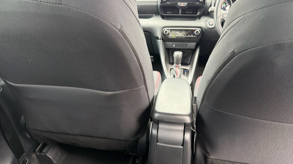 Toyota Yaris 1.5 Hybrid GR Sport 5dr CVT Hybrid Hatchback - Image 19