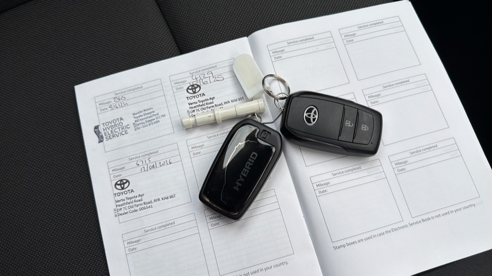 Toyota Yaris 1.5 Hybrid GR Sport 5dr CVT Hybrid Hatchback - Image 28