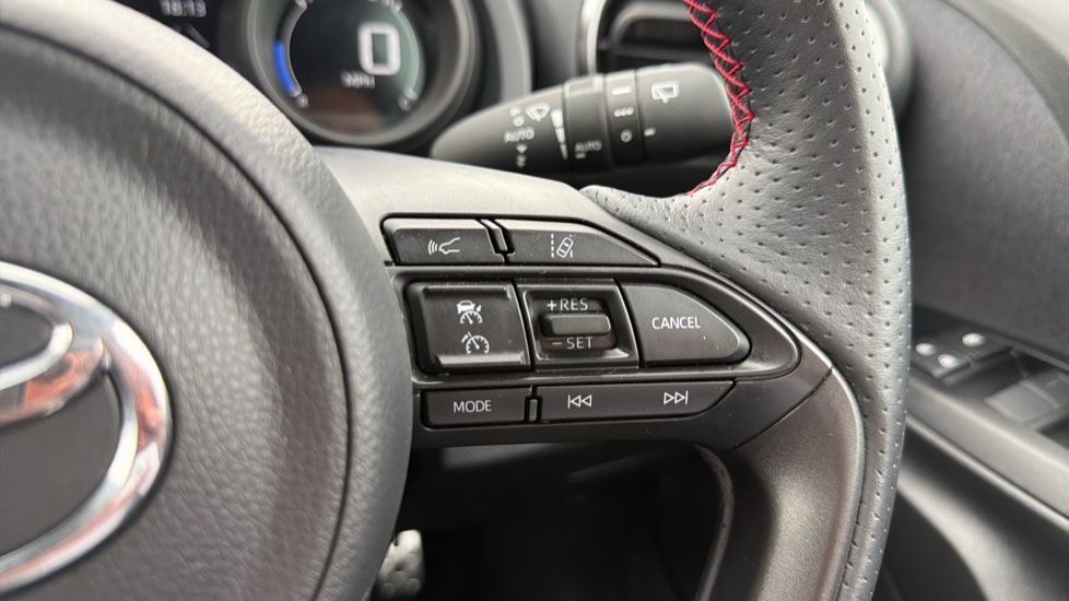 Toyota Yaris 1.5 Hybrid GR Sport 5dr CVT Hybrid Hatchback - Image 30