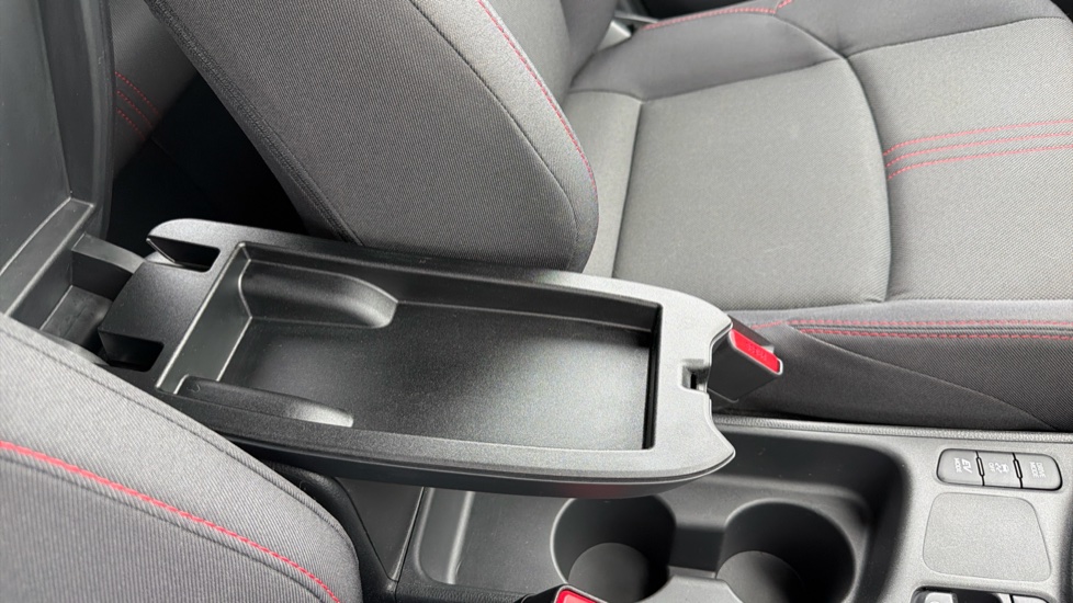 Toyota Yaris 1.5 Hybrid GR Sport 5dr CVT Hybrid Hatchback - Image 38