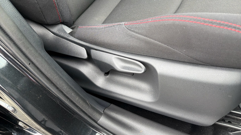 Toyota Yaris 1.5 Hybrid GR Sport 5dr CVT Hybrid Hatchback - Image 46