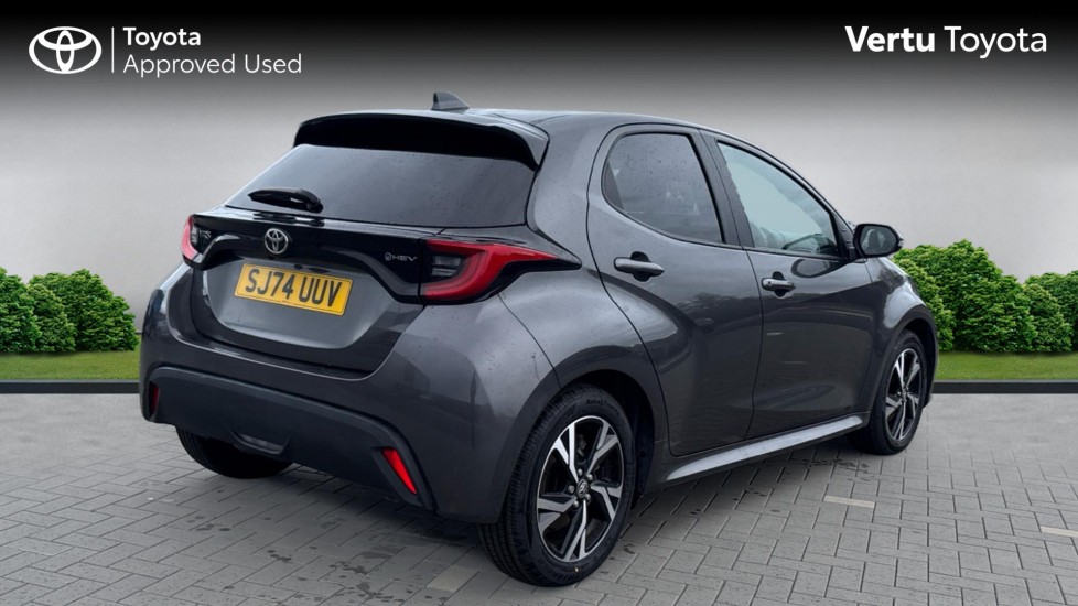 Toyota Yaris 1.5 Hybrid Design 5dr CVT Hybrid Hatchback - Image 2