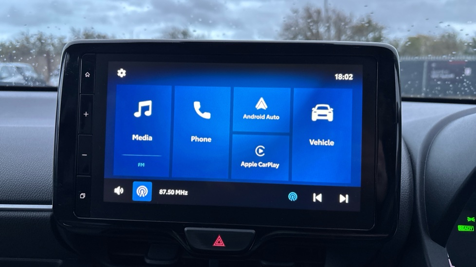 Toyota Yaris 1.5 Hybrid Design 5dr CVT Hybrid Hatchback - Image 9