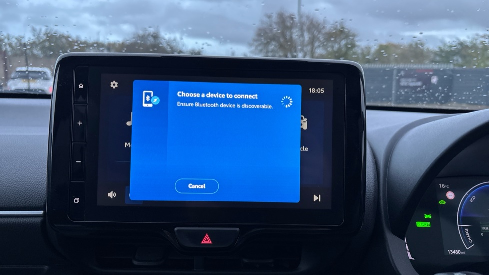 Toyota Yaris 1.5 Hybrid Design 5dr CVT Hybrid Hatchback - Image 56
