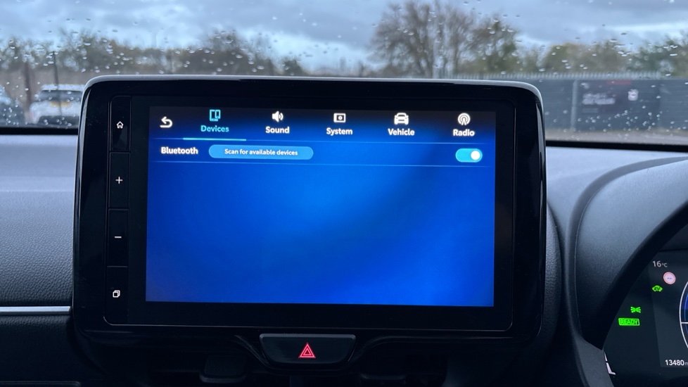 Toyota Yaris 1.5 Hybrid Design 5dr CVT Hybrid Hatchback - Image 58