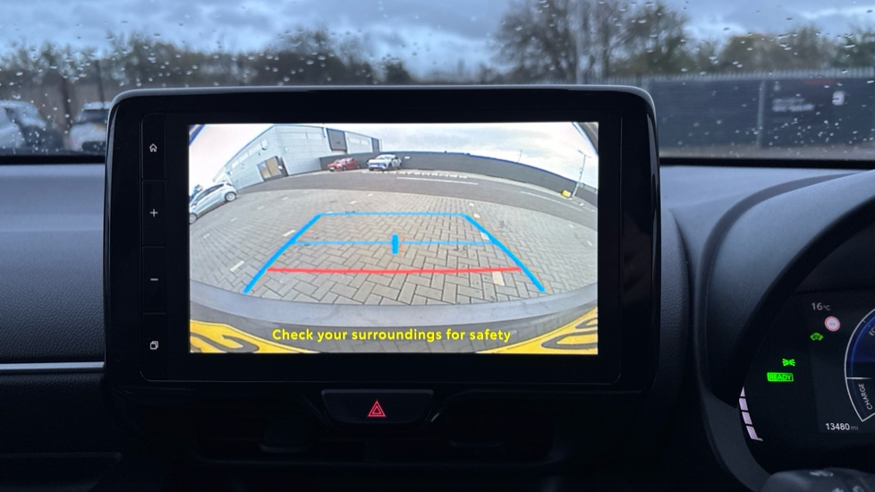 Toyota Yaris 1.5 Hybrid Design 5dr CVT Hybrid Hatchback - Image 60