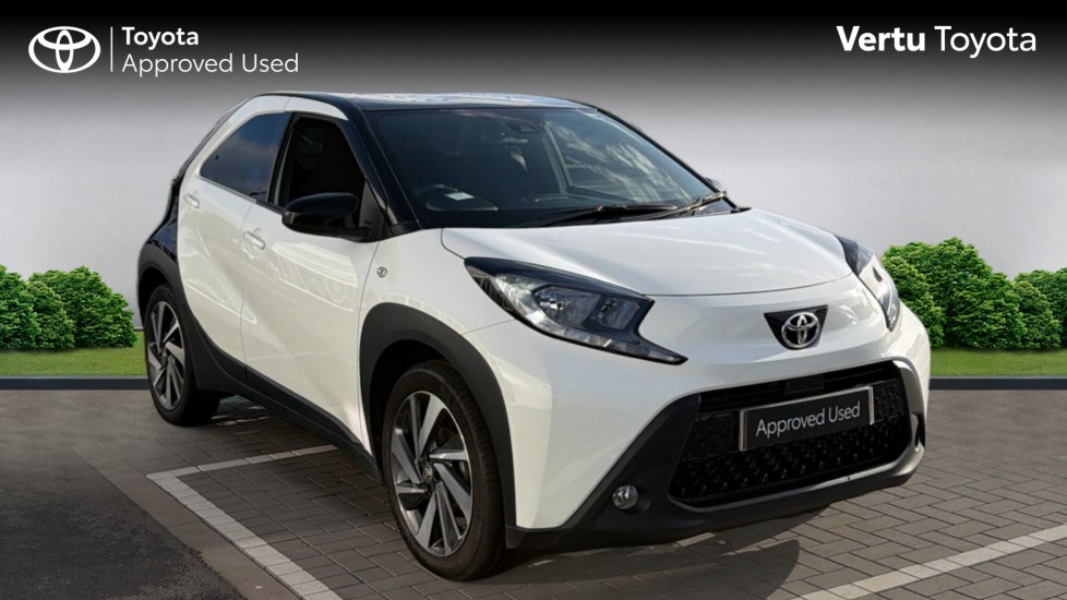 Toyota Aygo X 1.0 VVT-i Edge 5dr Petrol Hatchback - Image 1