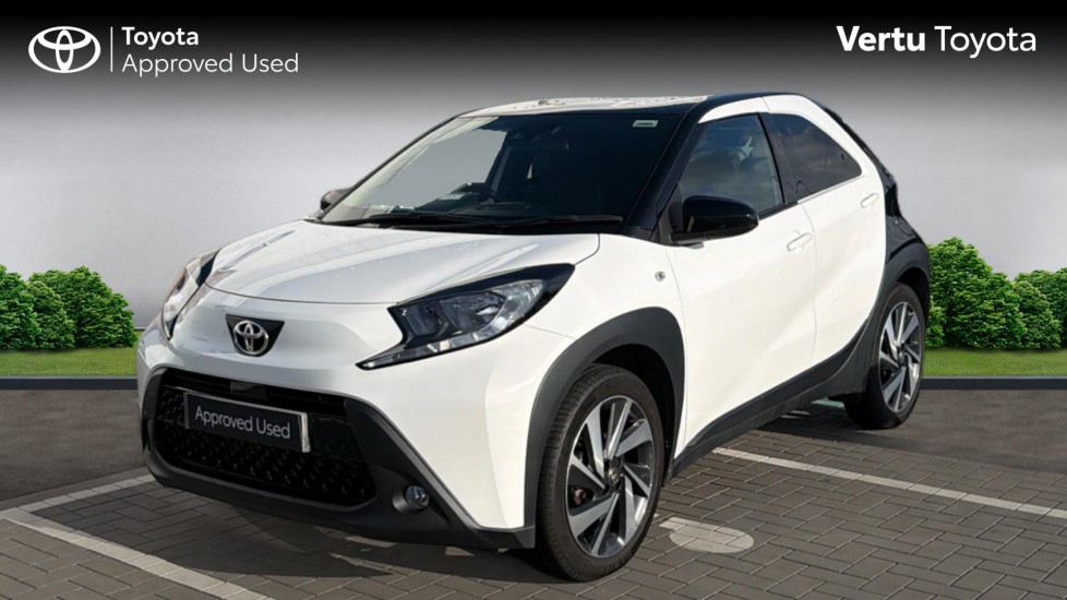 Toyota Aygo X 1.0 VVT-i Edge 5dr Petrol Hatchback - Image 3