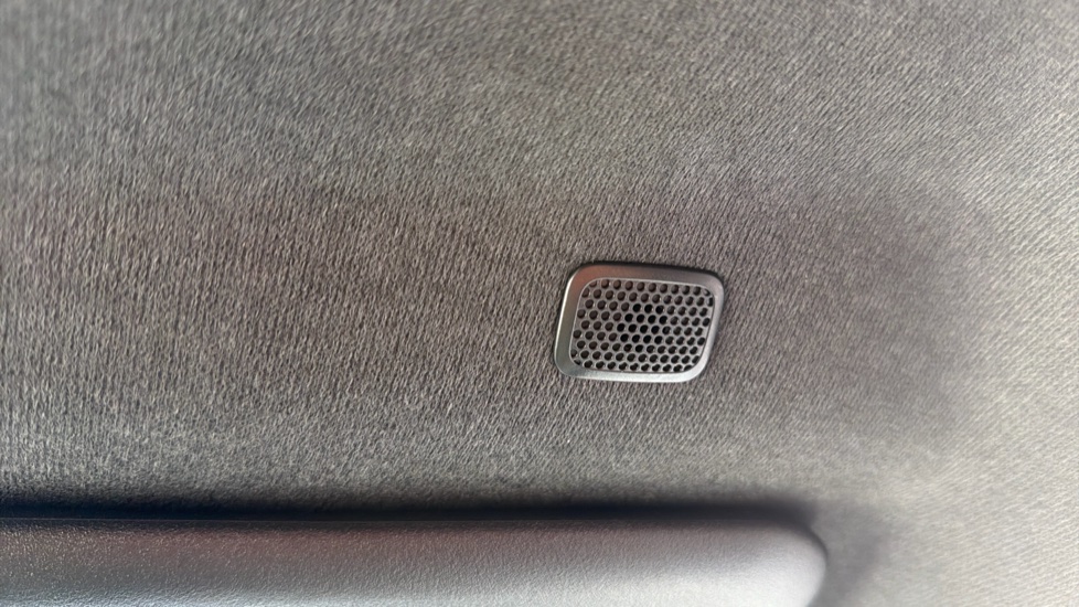 Toyota Aygo X 1.0 VVT-i Edge 5dr Petrol Hatchback - Image 7