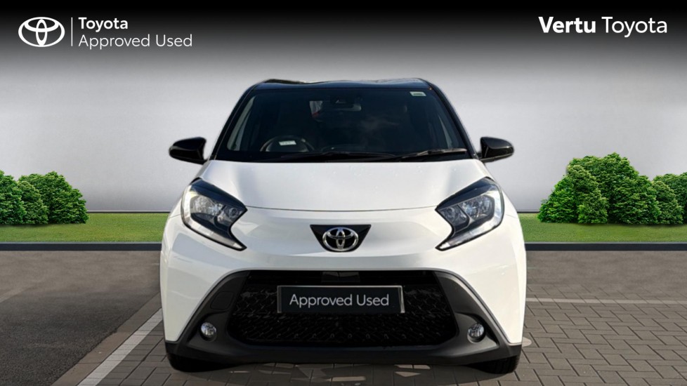 Toyota Aygo X 1.0 VVT-i Edge 5dr Petrol Hatchback - Image 22