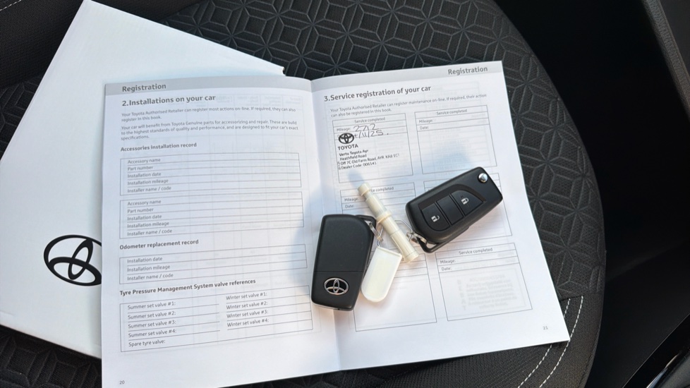 Toyota Aygo X 1.0 VVT-i Edge 5dr Petrol Hatchback - Image 28