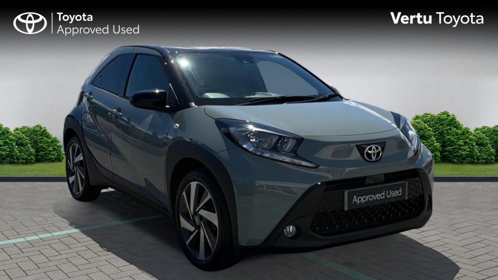 Toyota Aygo X 1.0 VVT-i Edge 5dr Auto Petrol Hatchback - Image 1