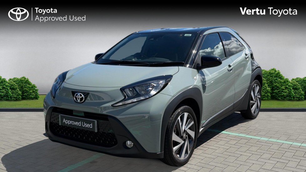 Toyota Aygo X 1.0 VVT-i Edge 5dr Auto Petrol Hatchback - Image 3