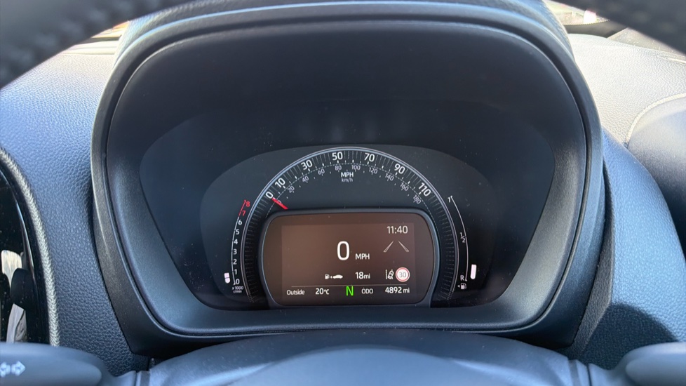 Toyota Aygo X 1.0 VVT-i Edge 5dr Auto Petrol Hatchback - Image 11