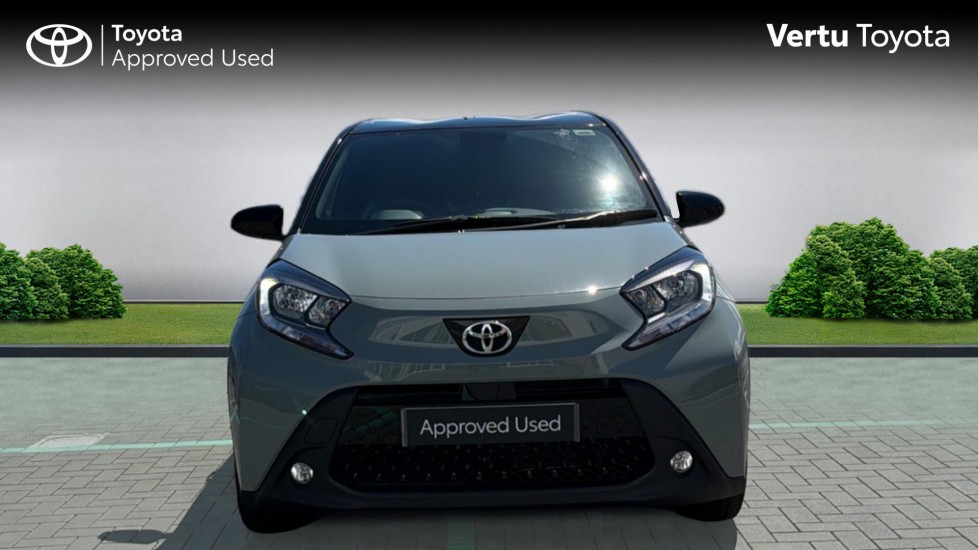 Toyota Aygo X 1.0 VVT-i Edge 5dr Auto Petrol Hatchback - Image 22