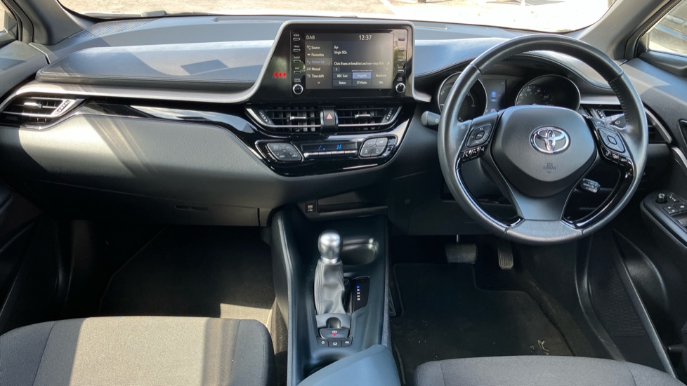 Toyota C-HR 1.8 Hybrid Icon 5dr CVT Hybrid Hatchback - Image 6