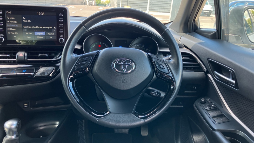 Toyota C-HR 1.8 Hybrid Icon 5dr CVT Hybrid Hatchback - Image 10