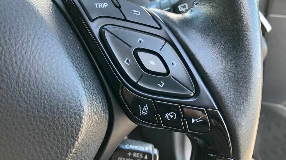 Toyota C-HR 1.8 Hybrid Icon 5dr CVT Hybrid Hatchback - Image 31