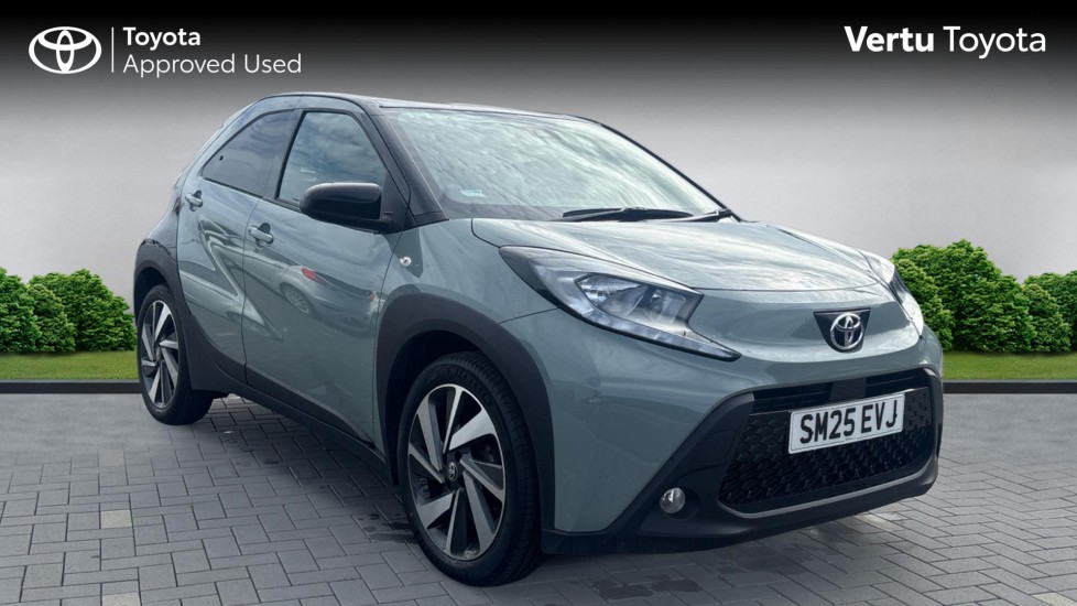 Toyota Aygo X 1.0 VVT-i Edge 5dr Petrol Hatchback - Image 1