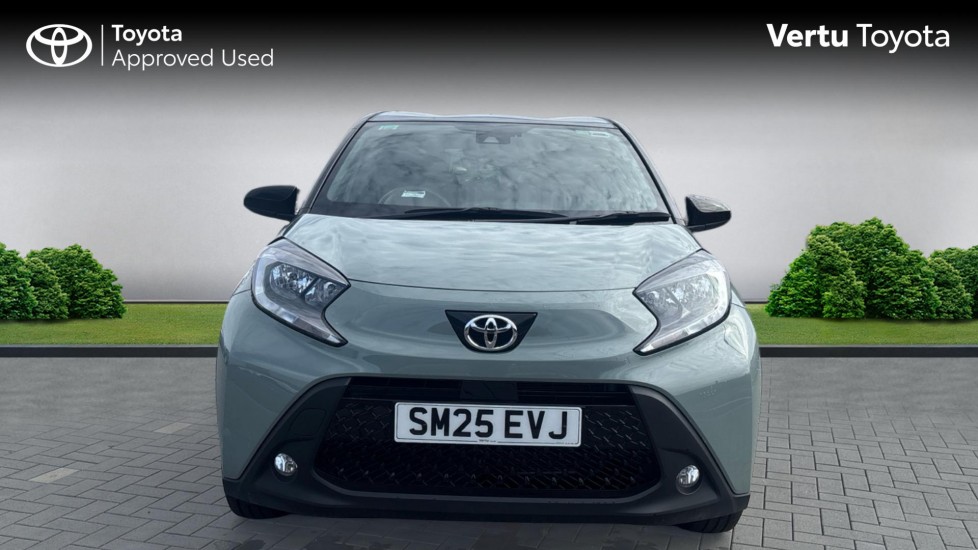 Toyota Aygo X 1.0 VVT-i Edge 5dr Petrol Hatchback - Image 22