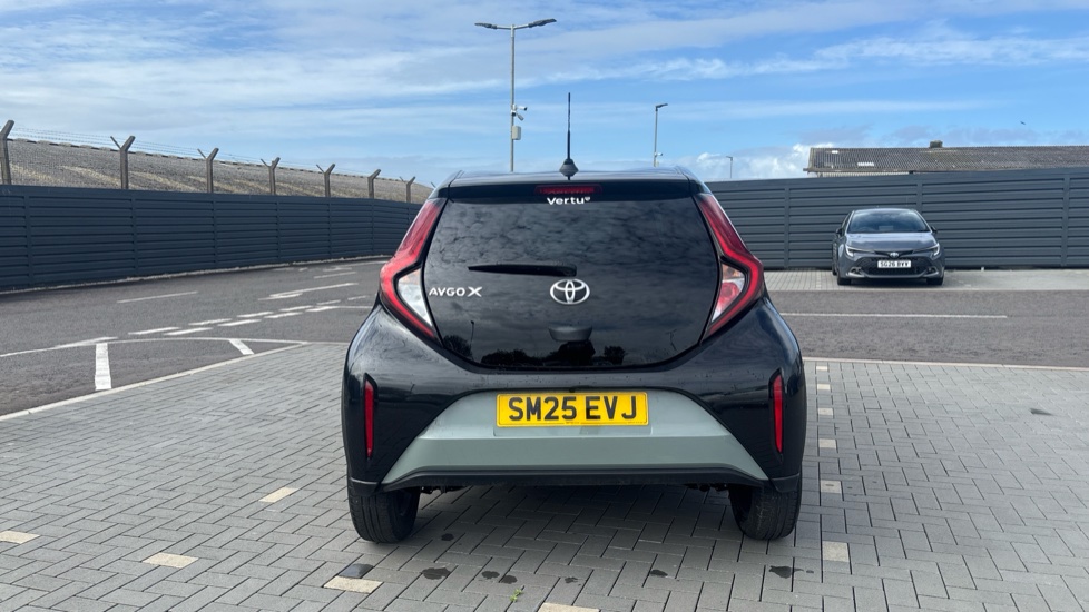Toyota Aygo X 1.0 VVT-i Edge 5dr Petrol Hatchback - Image 26
