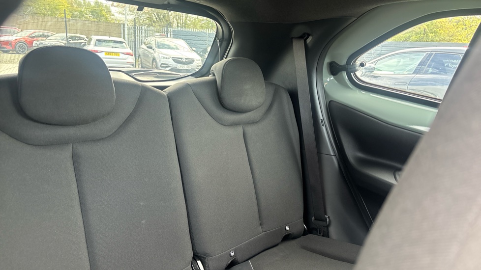 Toyota Aygo X 1.0 VVT-i Edge 5dr Petrol Hatchback - Image 52