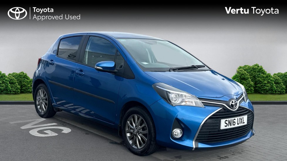 Toyota Yaris 1.33 VVT-i Icon 5dr Petrol Hatchback - Image 1