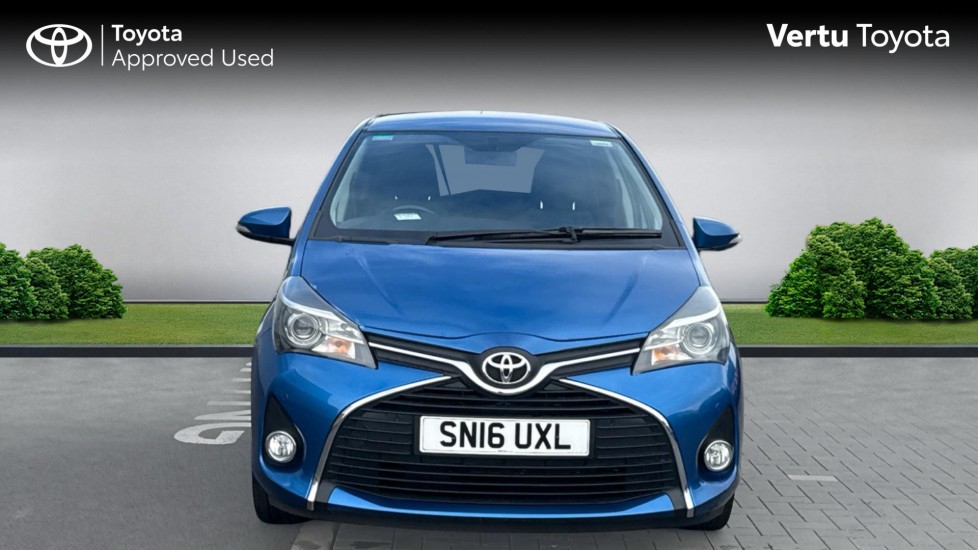 Toyota Yaris 1.33 VVT-i Icon 5dr Petrol Hatchback - Image 22