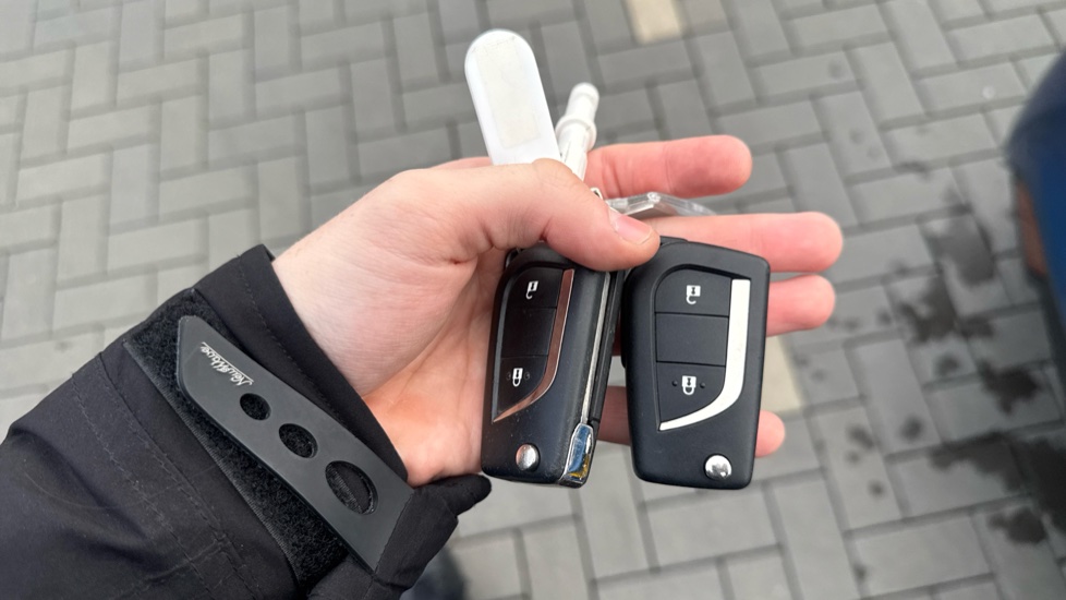 Toyota Yaris 1.33 VVT-i Icon 5dr Petrol Hatchback - Image 28