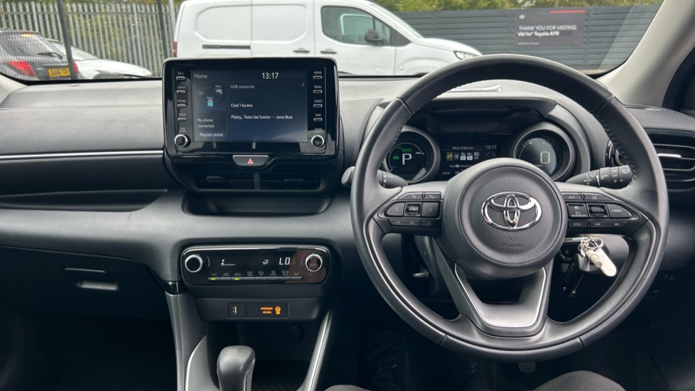 Toyota Yaris 1.5 Hybrid Design 5dr CVT Hybrid Hatchback - Image 6