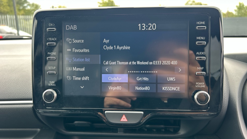 Toyota Yaris 1.5 Hybrid Design 5dr CVT Hybrid Hatchback - Image 39