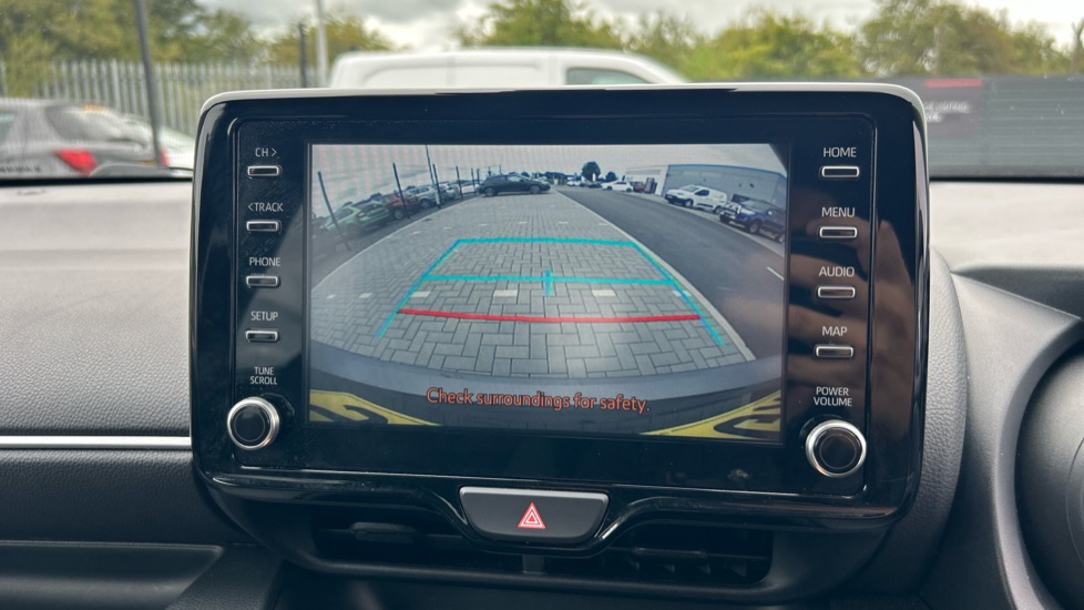 Toyota Yaris 1.5 Hybrid Design 5dr CVT Hybrid Hatchback - Image 40