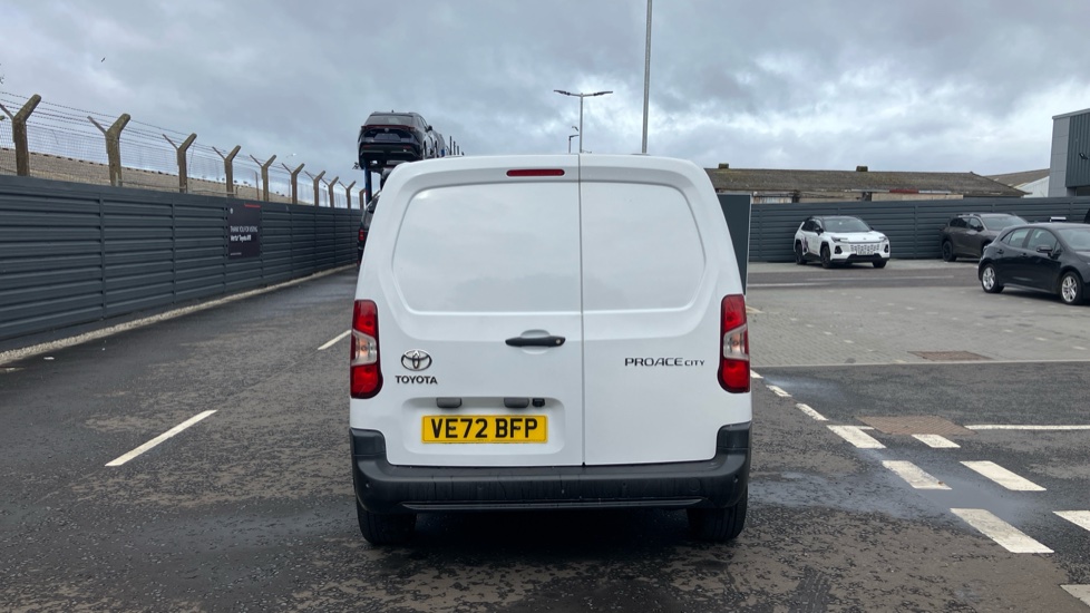Toyota Proace City L1 Diesel 1.5D 100 Icon Van [6 Speed] - Image 26