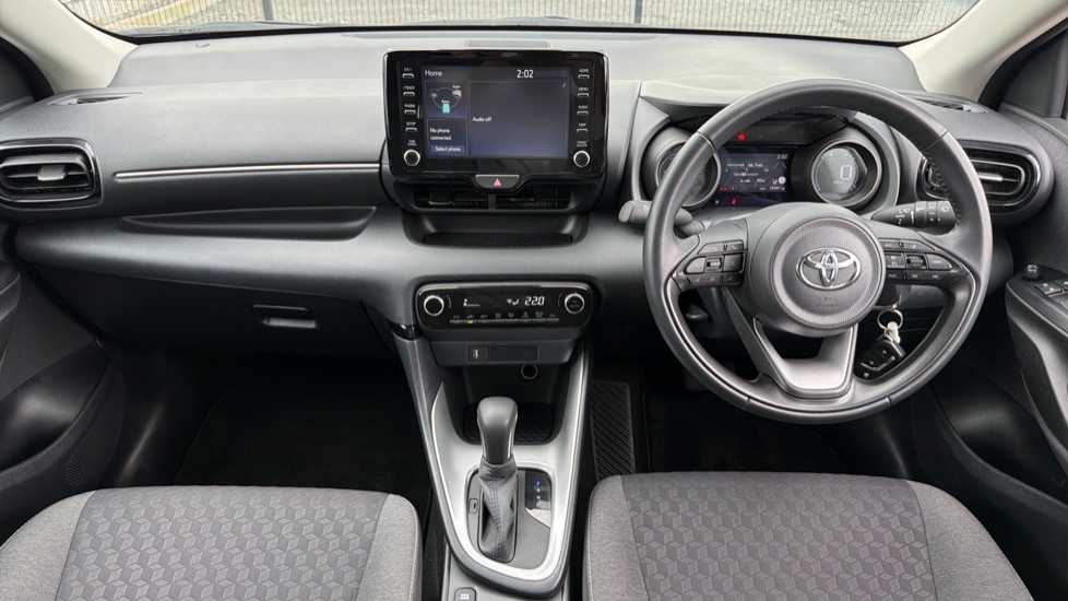 Toyota Yaris 1.5 Hybrid Design 5dr CVT Hybrid Hatchback - Image 6