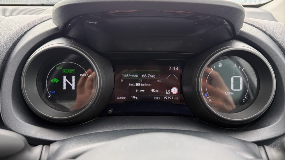 Toyota Yaris 1.5 Hybrid Design 5dr CVT Hybrid Hatchback - Image 11