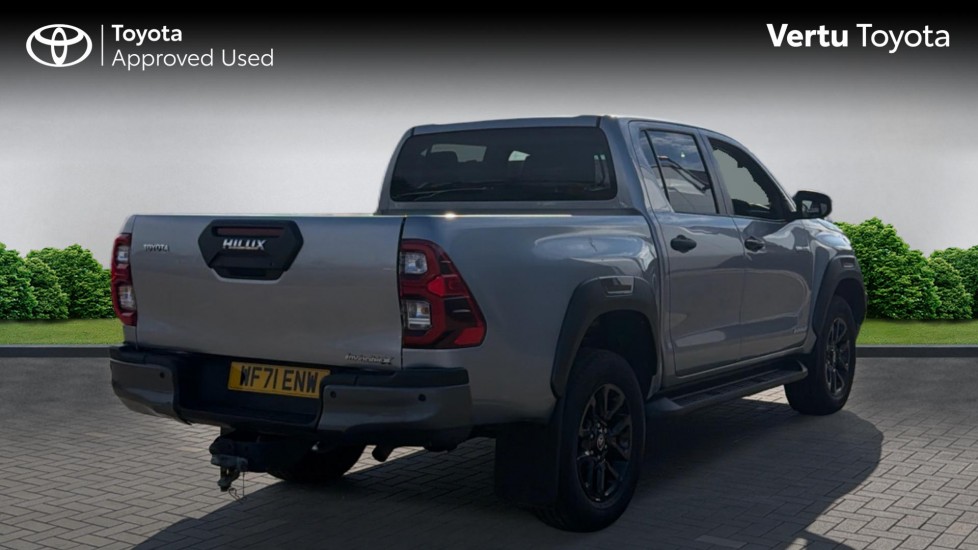 Toyota Hilux Diesel Invincible X D/Cab Pick Up 2.8 D-4D Auto - Image 2