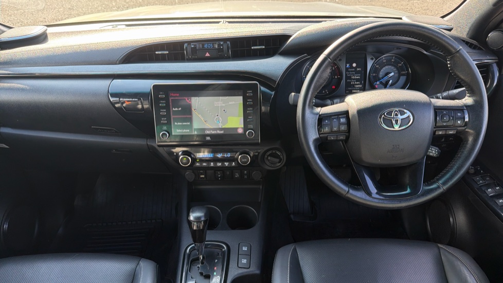 Toyota Hilux Diesel Invincible X D/Cab Pick Up 2.8 D-4D Auto - Image 6