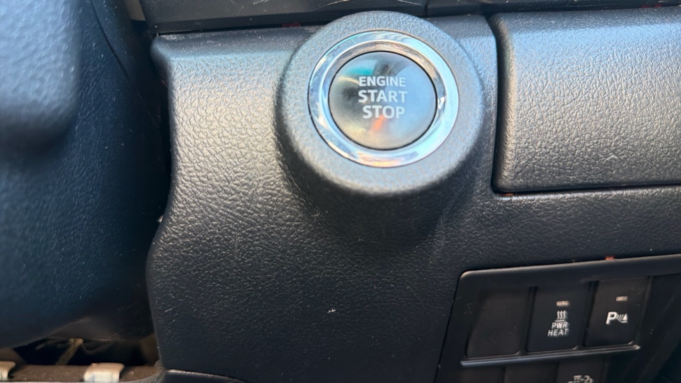Toyota Hilux Diesel Invincible X D/Cab Pick Up 2.8 D-4D Auto - Image 16