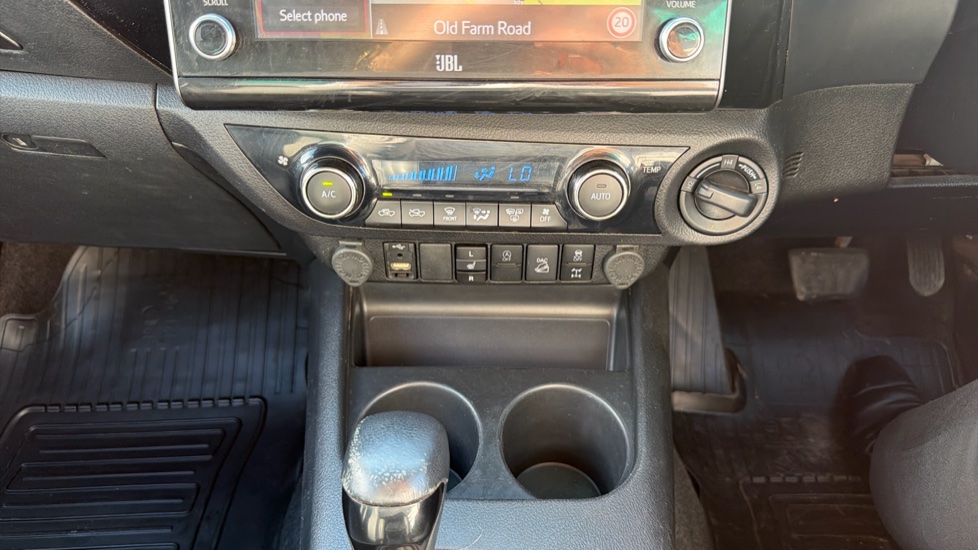 Toyota Hilux Diesel Invincible X D/Cab Pick Up 2.8 D-4D Auto - Image 40