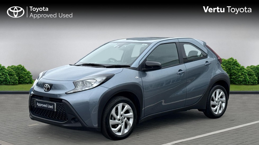 Toyota Aygo X 1.0 VVT-i Pure 5dr Auto Petrol Hatchback - Image 3