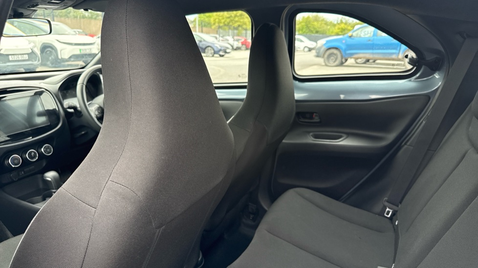 Toyota Aygo X 1.0 VVT-i Pure 5dr Auto Petrol Hatchback - Image 18