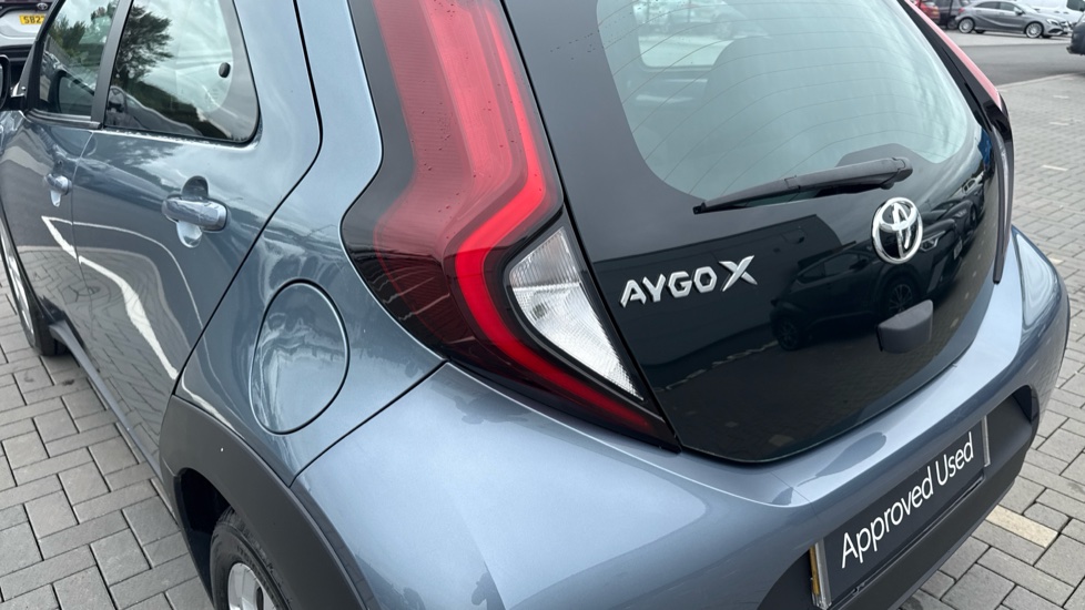 Toyota Aygo X 1.0 VVT-i Pure 5dr Auto Petrol Hatchback - Image 21