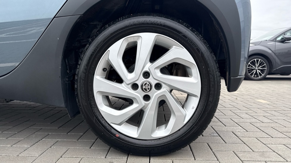 Toyota Aygo X 1.0 VVT-i Pure 5dr Auto Petrol Hatchback - Image 25